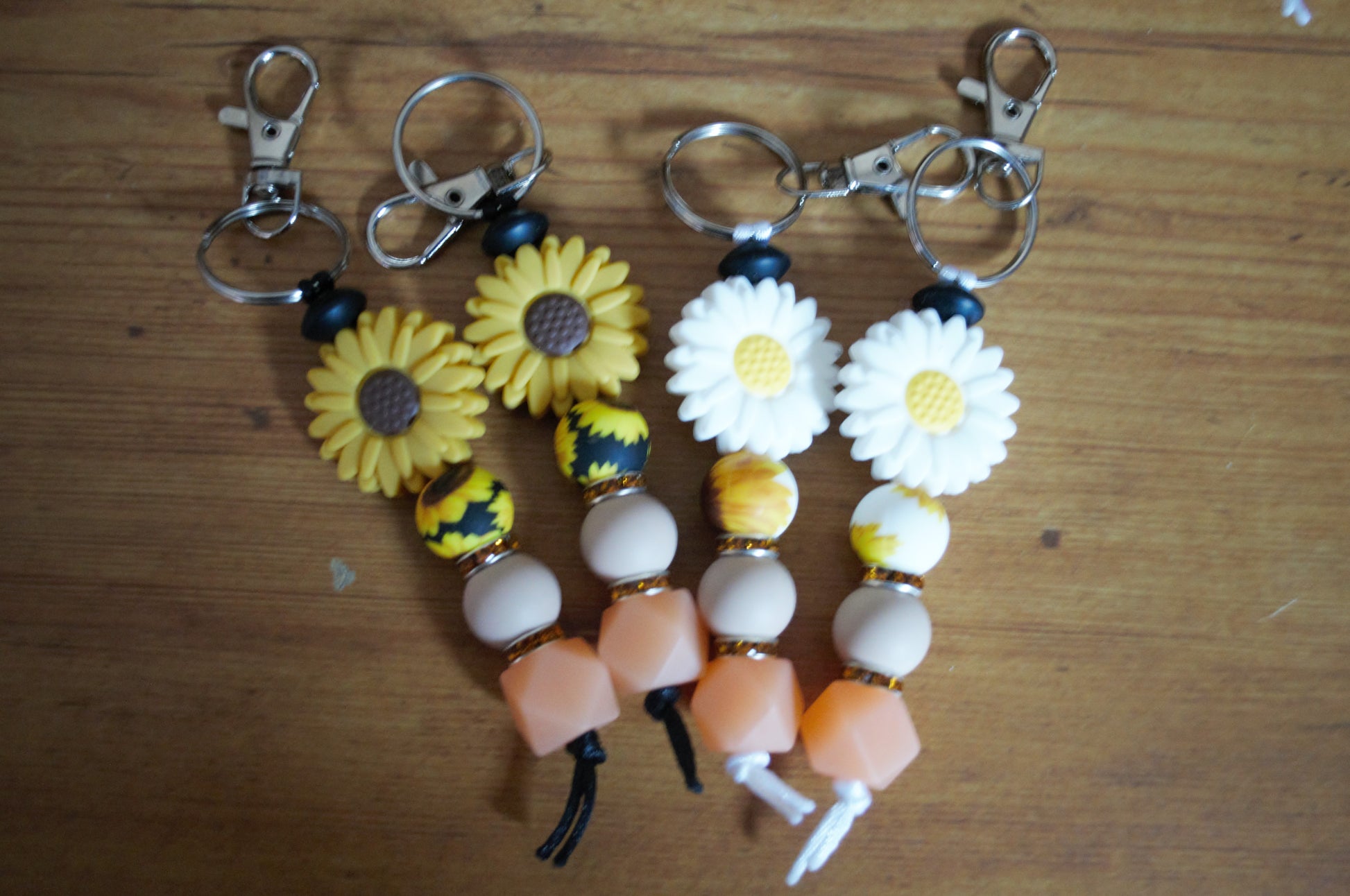 Sunflower Daisy Zipper/Fan Pulls